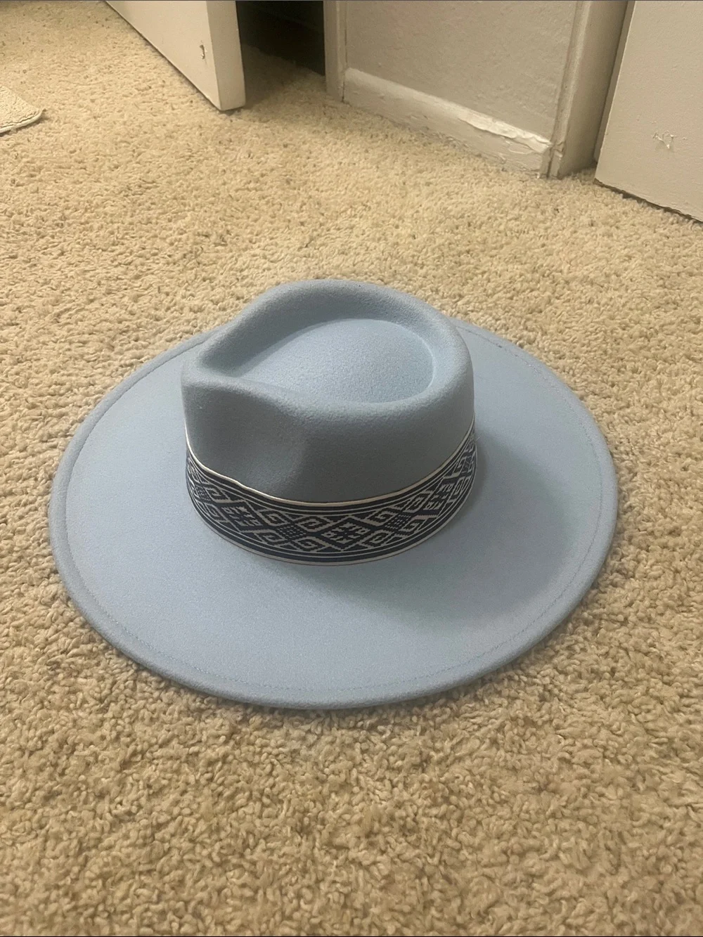 Light Blue Wide Brim Felt Hat with Patterned Band